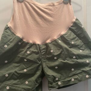 OLD NAVY Maternity Summer Shorts